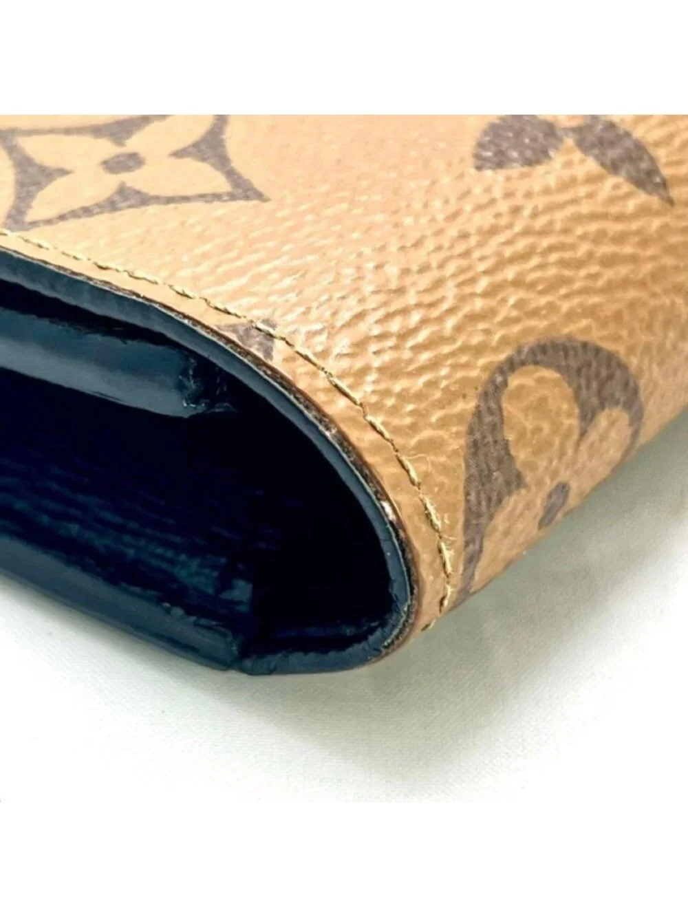 Louis Vuitton Monogram Reverse Portefeuille Emily Wallet